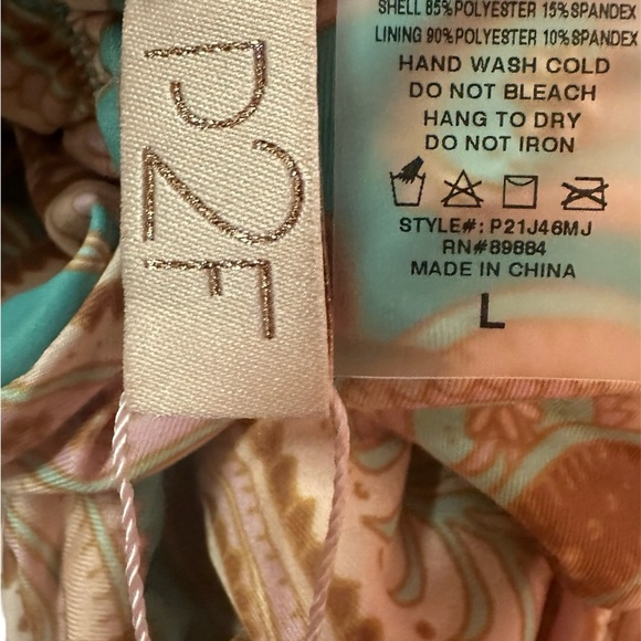 P2F NWT Nadja One Piece Swimsuit - Picture 4 of 4